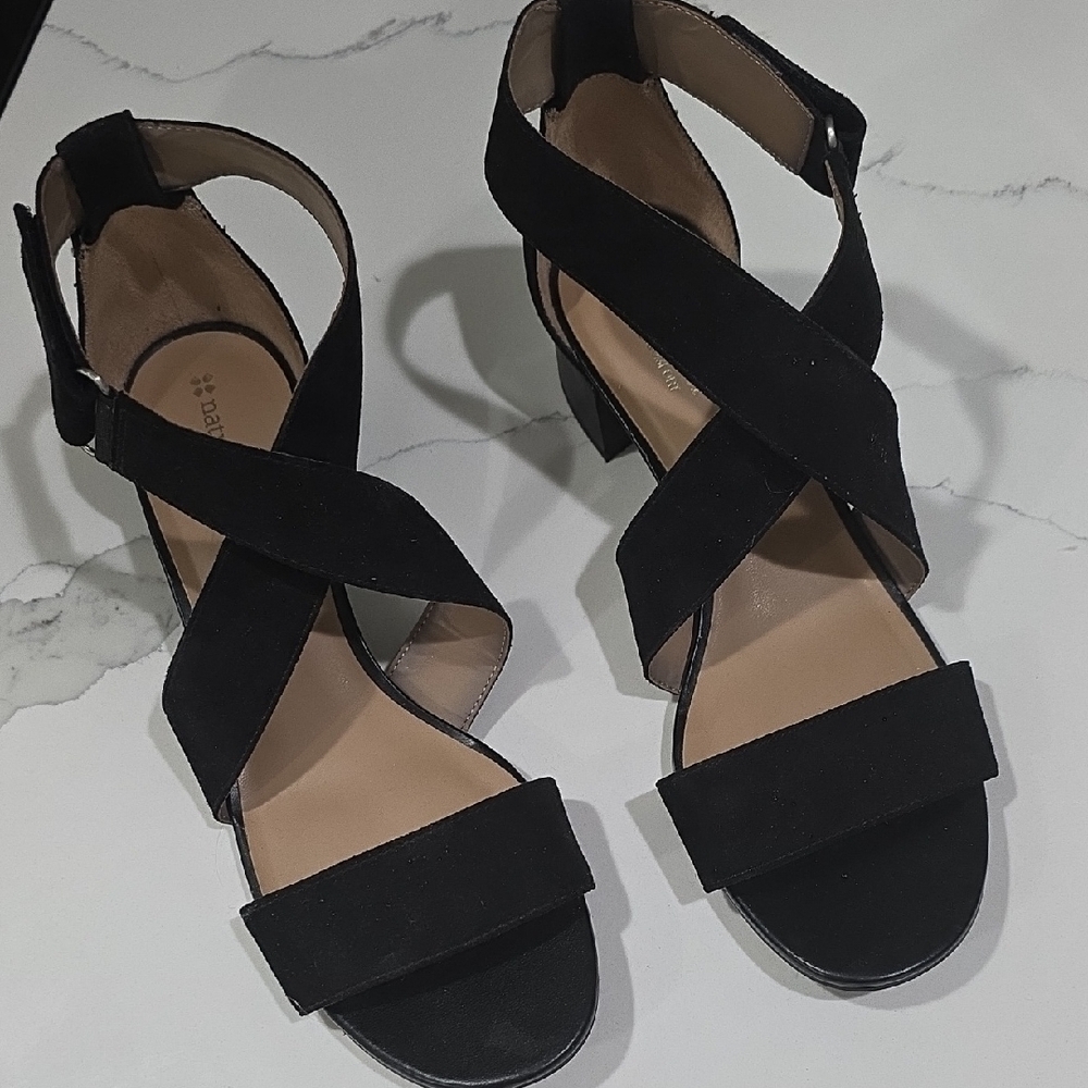 Naturalizer Black Strappy Heels